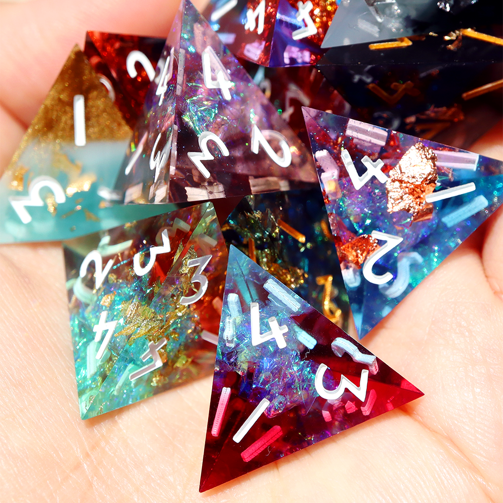 Randomized 4D4 set